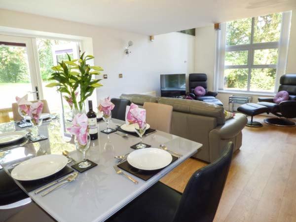 Dunsdale Lodge Frodsham Esterno foto